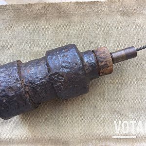 Behelfshandgranate Aus Sanitarmaterial (3)