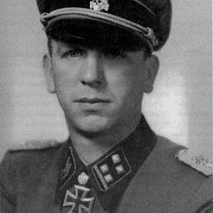 SS-Obersturmbannführer Kurt Meyer