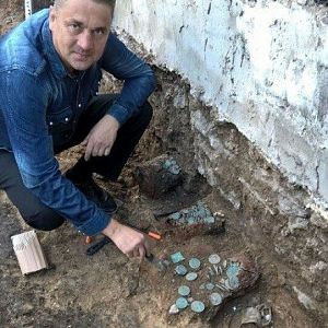 6.Клад наследника купца Плюшкина.