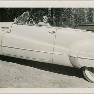 Automobile