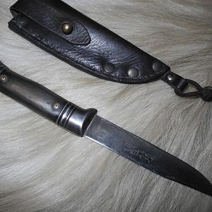 637