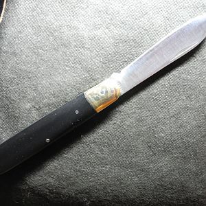 654