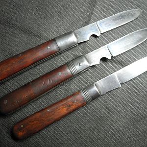 874