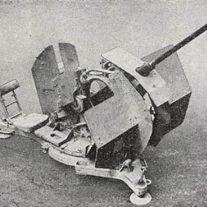 2cm_Flak_38_Intelligence_Bulletin_1944-446x345