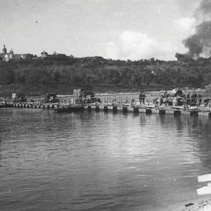 Понтонний міст через Дніпро, 1941