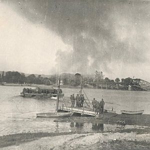 Паромна переправа через Русанівську протоку, вересень 1941