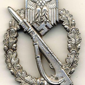 Знак "Infanterie-Sturmabzeichen" in Silber