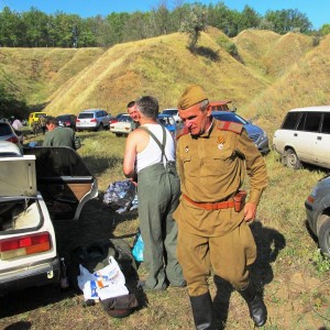 Понаехали фрицы, машину негде поставить...
