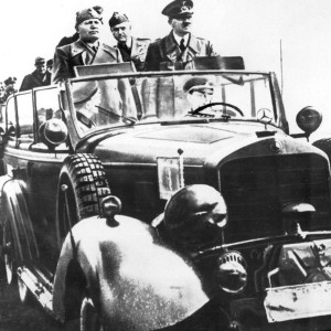 Гитлер и Муссолини на Восточном фронте. Полтава, 1942 г..jpg