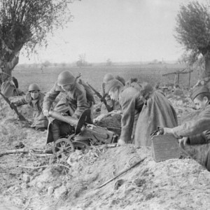 В атаку! 1944 г..jpg