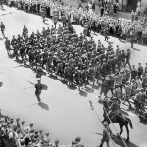 Колонна немецких военнопленных на улицах Москвы. 17 июля 194.jpg