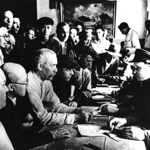 Запись в ряды народного ополчения. Москва, июль 1941 г..jpg