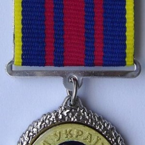 y_5951cc6b.jpg