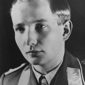 ostermann_max_hellmuth_oberleutnant.ei1v2enu9uokwgow0oo08wcg8.ejcuplo1l0oo0sk8c40s8osc4.th.jpeg