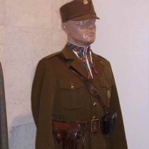 CG57A4MrphY.jpg