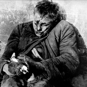 Убитый-мальчик-Витя-Черевичкин-с-голубем-в-руках.jpg