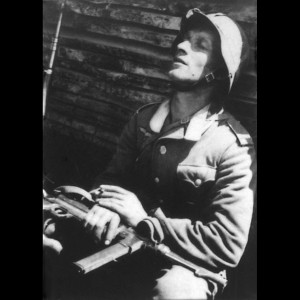1942.jpg
