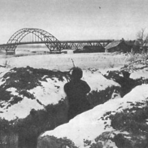 Окопы у моста Ленинградского шоссе ноябрь 1941..jpg