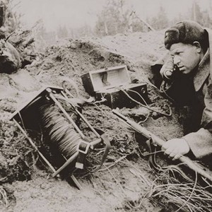1943 Гвардии лейтенант Свиридов - лучший связист..jpg