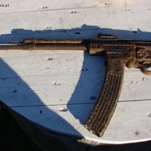 f_StG449m_b2d04bb.jpg