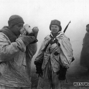 westwall.ru _zimnyi_maskhalat (1).jpg