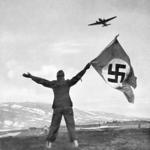 german_soldier_with_flag_alone_in_a_hill__iiww_by_cainisnotmyenemy-d5txrhk.jpg