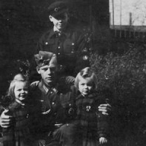 german_soldiers_iiww_by_cainisnotmyenemy-d5llcmr.png.jpg