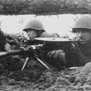 Gunner_Pavlov_1942.jpg