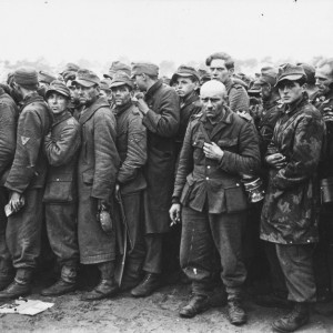 txzHw4GkQ88.jpg