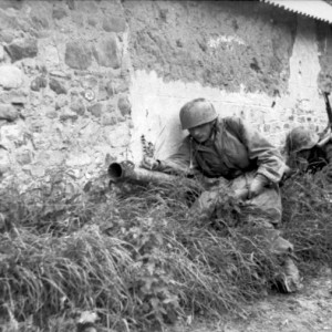 Panzerschreck-RPzB-43-27.jpg