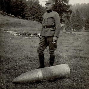 Italienische Schiffsgranate 30,5cm