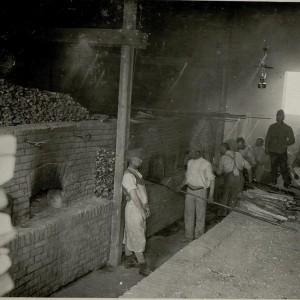 Korpsbäckerei, Backküche. Aufgenommen am 4.V.1916. NIZNIOW.