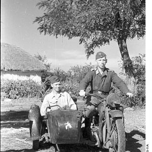 Russland_Motorrad_mit_Beiwagen.
