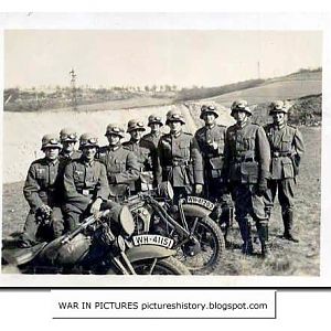 Wehrmacht-german-soldiers-rare-pictures-unseen-images-ww2-german-motorcycles-DKW-SB500-003