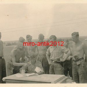 4.-Luftwaffen Bataillon _Feld_ j.b.V.100, Cherson, Gemüsefeld,