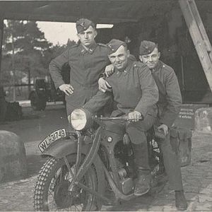 BmwR4liWL-31749FlakGotha_Baydeww2