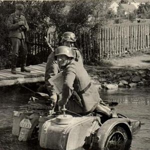 KradWH-26842_1Y