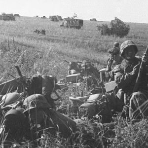 Bundesarchiv_Bild_101I-219-0553A-16,_Russland,_bei_Pokrowka,_Kradschützen
