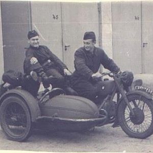 BmwmitseitenwagenWL-114408_Baydeww2