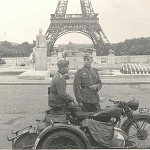 40nsuWH-318015EifelturmParis_Baydeww2