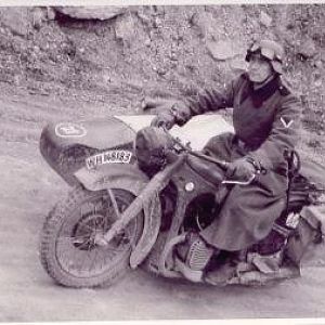 BmwR12_WH148183_Baydeww2