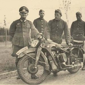 BmwR12_WH-266042_Baydeww2