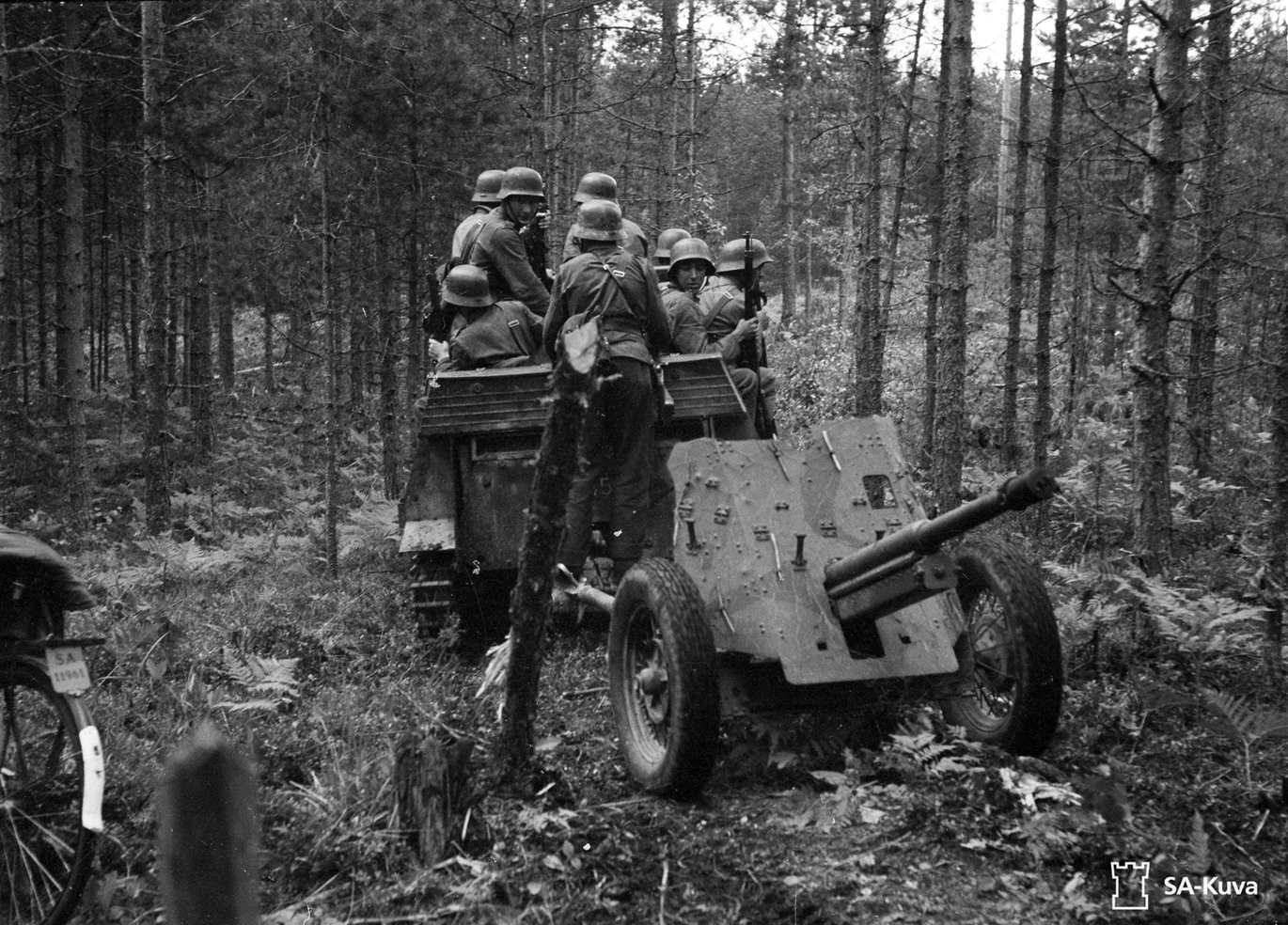 Военная техника 1945 года. Т-20 комсомолец Финляндия. Тягач т 20. Техника 1941-1945. Военная техника 1941-1945.