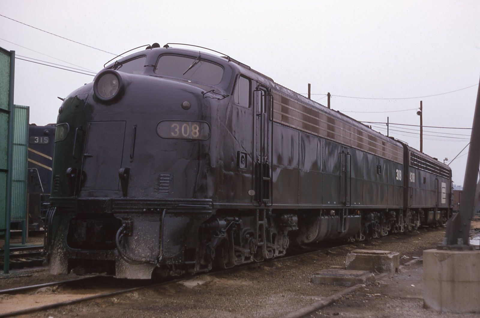 Amtrak E8A