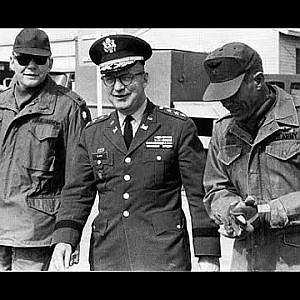 Полевые куртки М-1951 и М-65. Основные отличия.